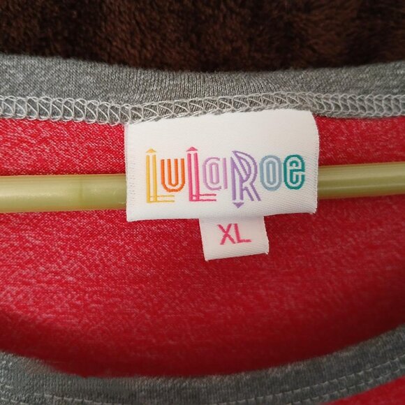 LuLaRoe T-shirt dress with gray trim size (XL) but fits more like a M/L - Picture 2 of 4